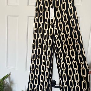 Stylish Black and Cream Chain Print Wide-Leg Pants